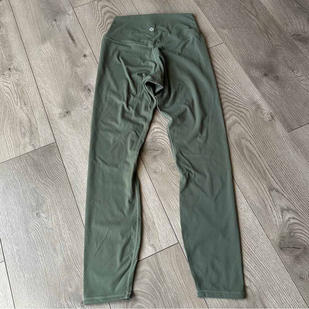 LULULEMON Buttery soft leggings green size 6